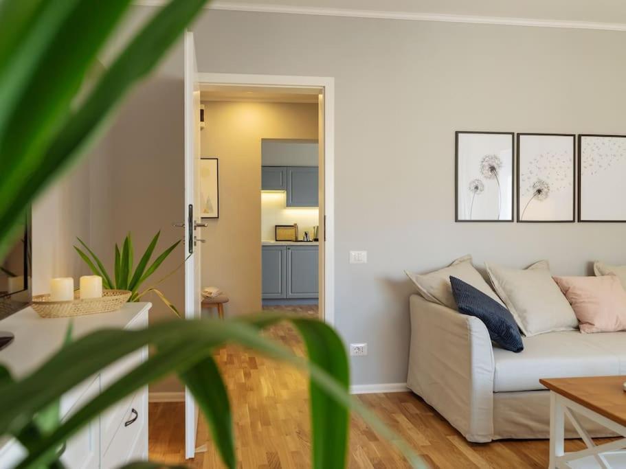Good Vibes Central Apartment Bucarest Extérieur photo